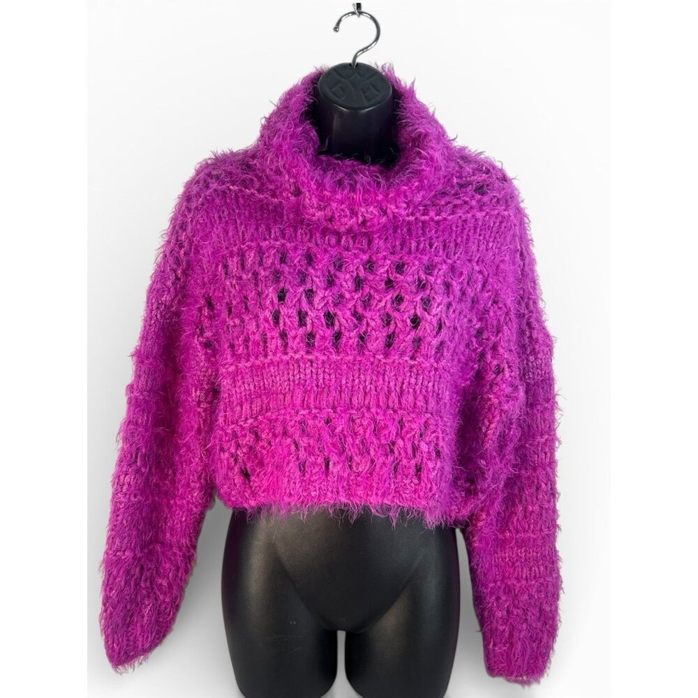 Free People Rustic In magenta box shape fuzzy cropped pullover sz L - Picture 7 of 7